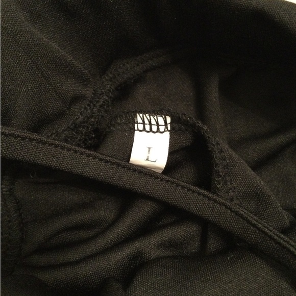 Black top & bottom with gem stones - Picture 8 of 9